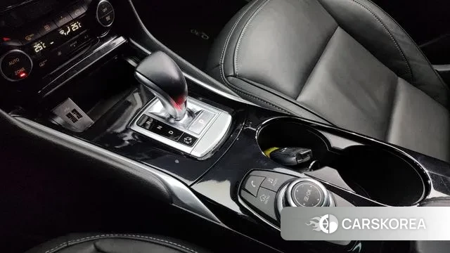 Infiniti Q30 id 3526065 из Кореи 19