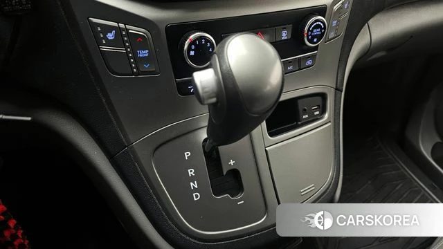 Hyundai The New Grand Starex id 3807664 из Кореи 19