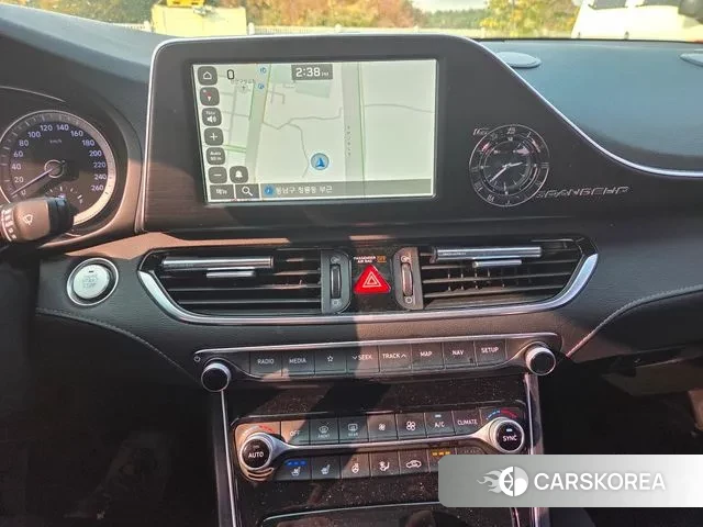 Hyundai Grandeur IG id 3336663 из Кореи 18