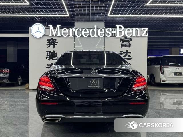 Mercedes-Benz E-class id 4213220 из Китая 9