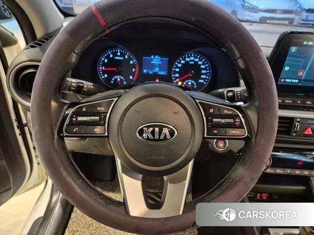 Kia Come New K3 id 3737046 из Кореи 18