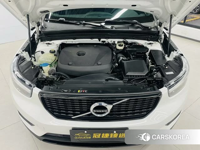 Volvo XC40 id 4211597 из Китая 16