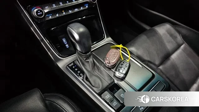 Hyundai Grandeur IG id 3374745 из Кореи 19