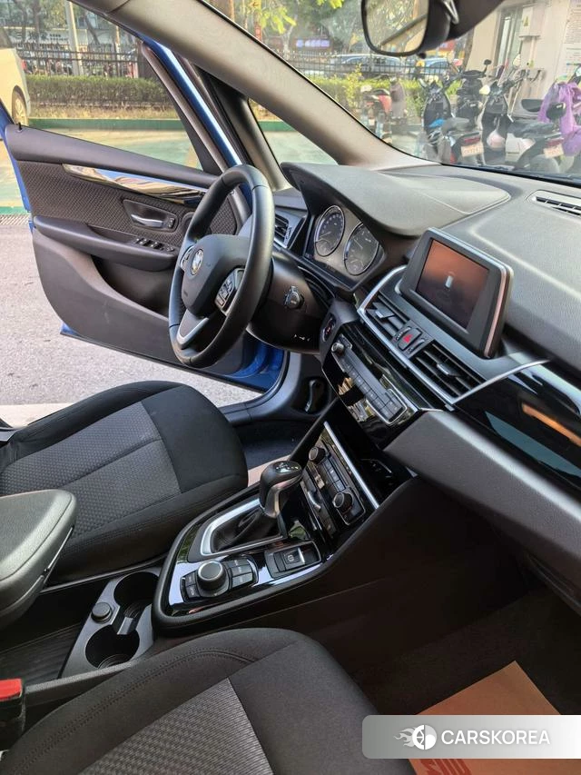 BMW 2 series station wagon id 4254400 из Китая 27