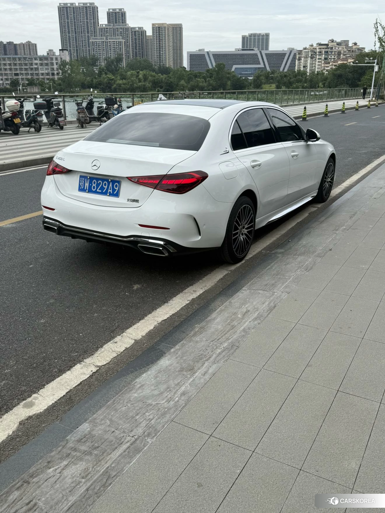 Mercedes-Benz Class C id 4453999 из Китая 9