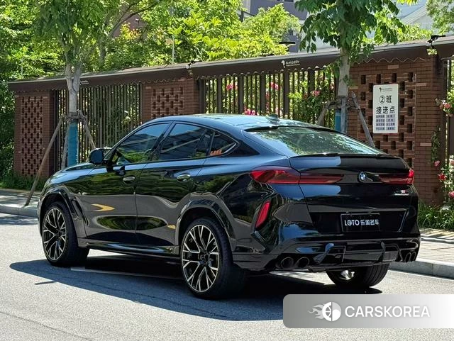 BMW X6 M id 4278214 из Китая 10