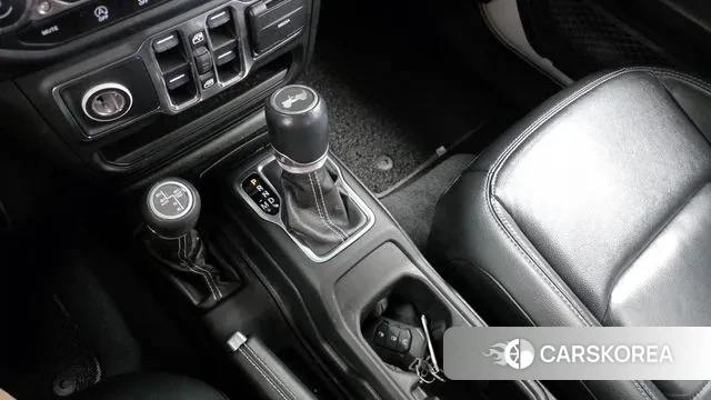 Jeep Wrangler (JL) id 3283348 из Кореи 19