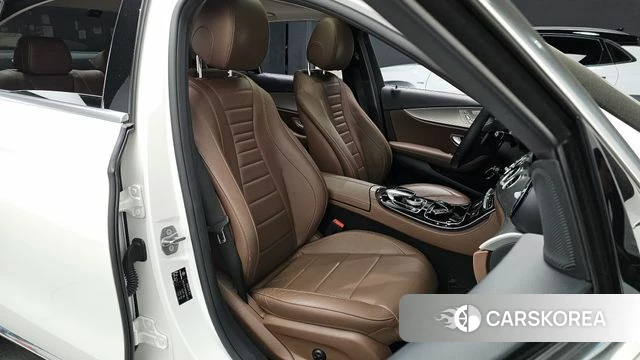 Mercedes-Benz E-Class W213 id 3955952 из Кореи 19