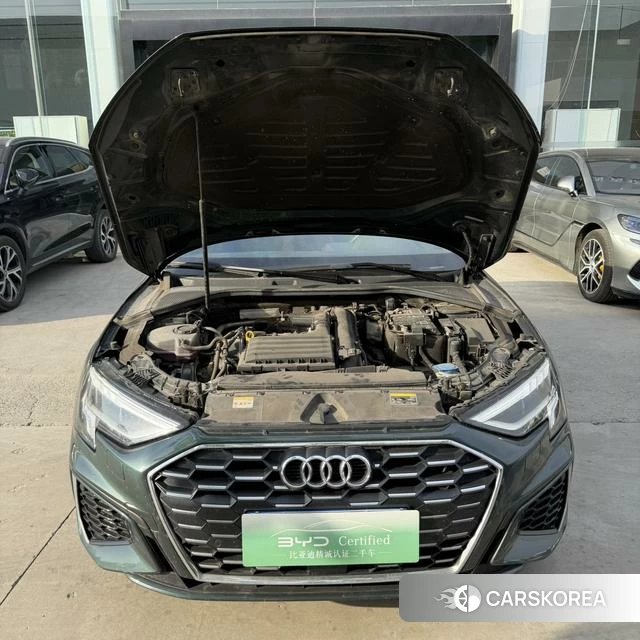 Audi A3 id 4399682 из Китая 13