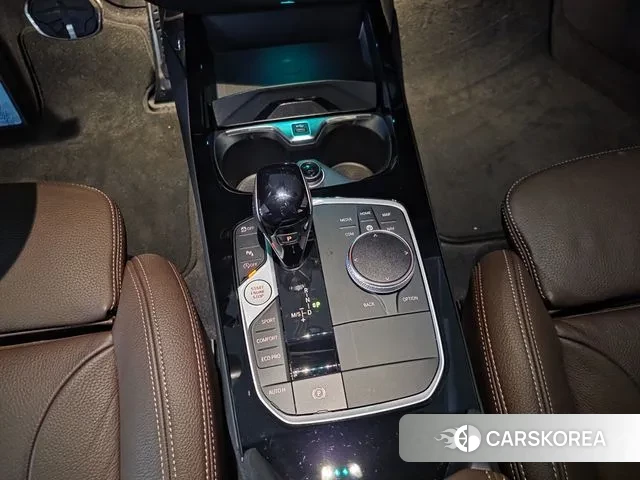 BMW 1 Series (F40) id 3279771 из Кореи 19