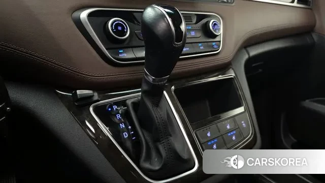 Hyundai The New Grand Starex id 2986743 из Кореи 19