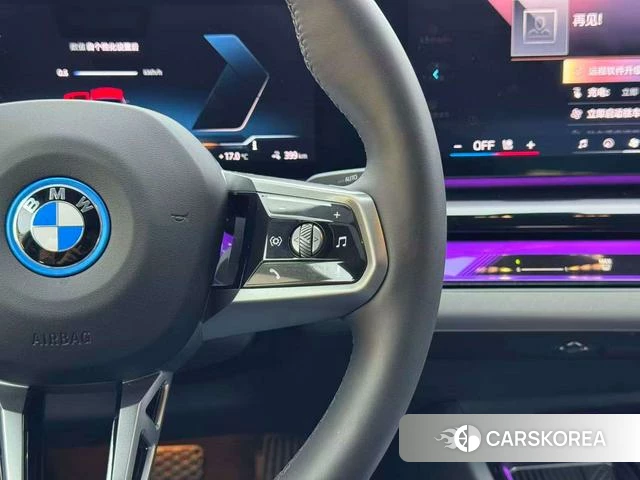 BMW i5 id 4273011 из Китая 17