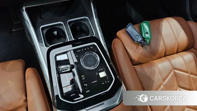 BMW 7 Series (G70) id 4541000 из Кореи 30