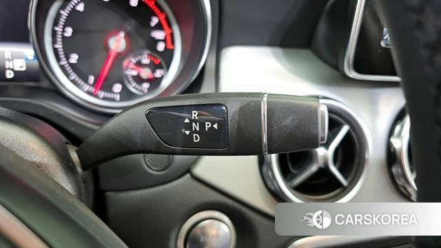 Mercedes-Benz GLA-Class X156 id 4384425 из Кореи 32