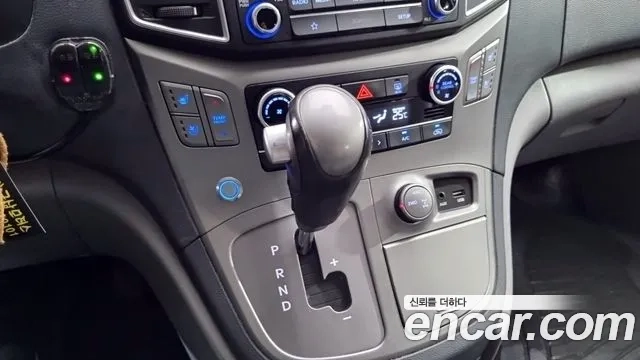 Hyundai The New Grand Starex id 2937130 из Кореи 19