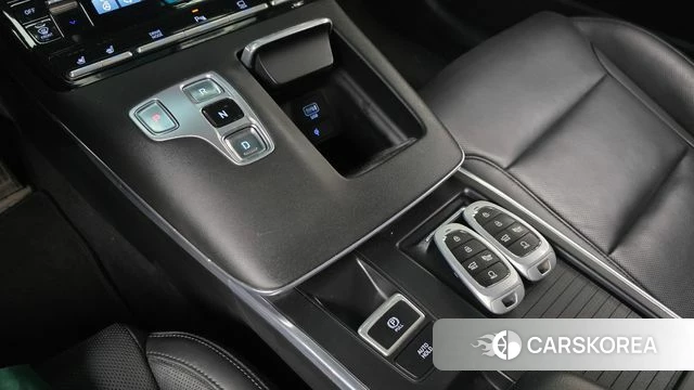 Hyundai The New Grandeur IG id 4631983 из Кореи 19