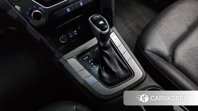 Hyundai Avante AD id 3651786 из Кореи 19