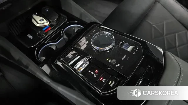 BMW 5 Series (G60) id 3415253 из Кореи 19