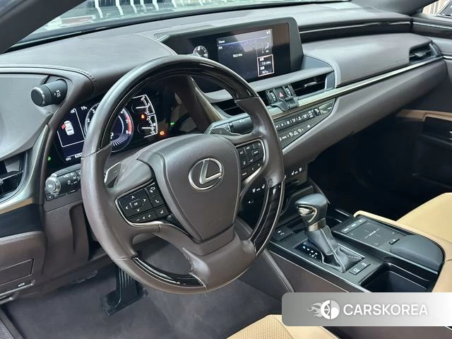 Lexus ES id 4279272 из Китая 21