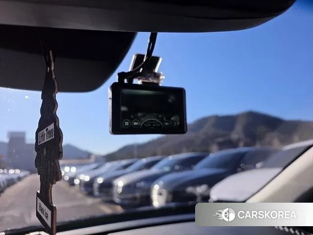 Kia The New Niro id 3535791 из Кореи 19