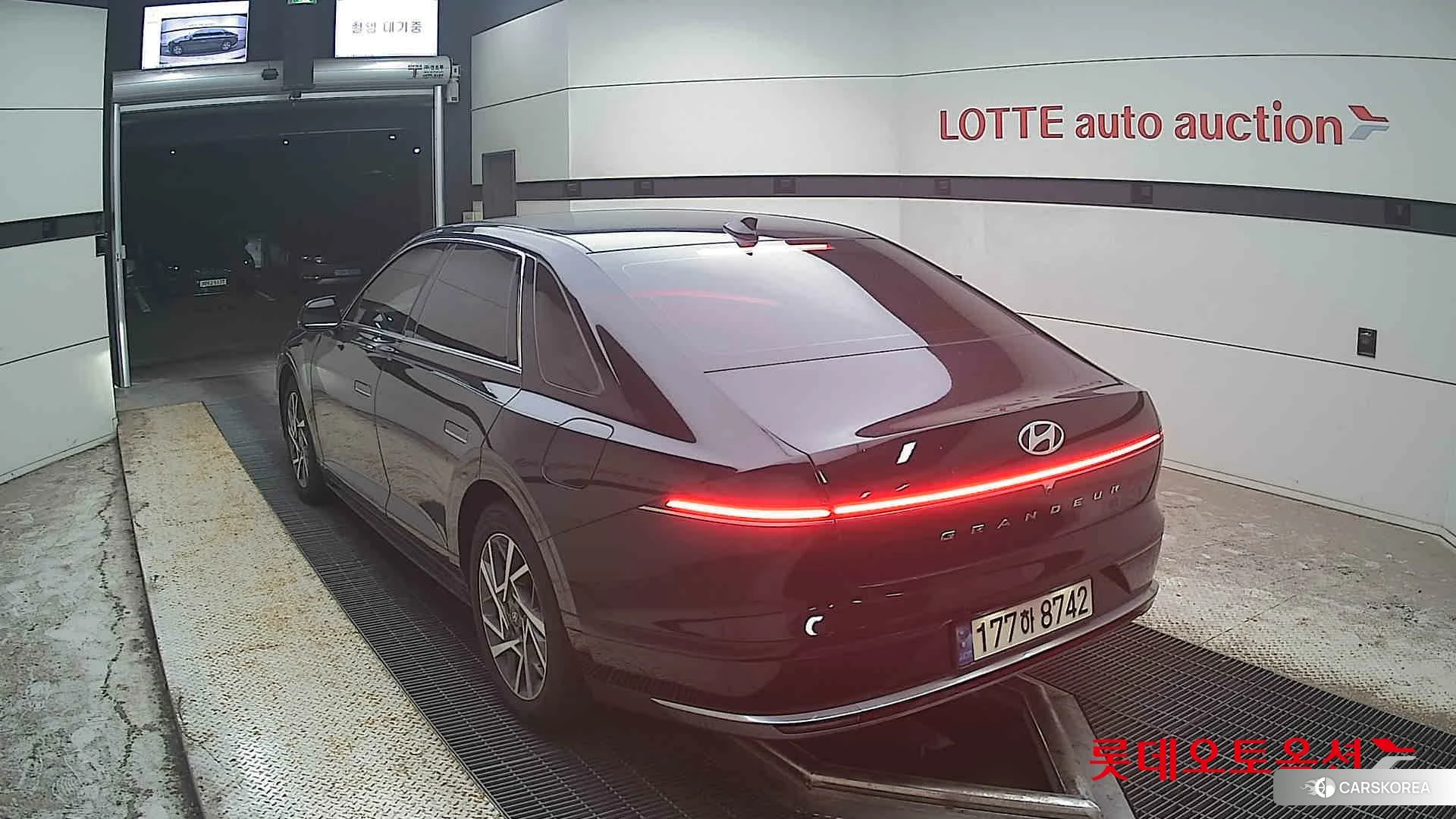 Hyundai Grandeur Hybrid id 4679287 из Кореи 36