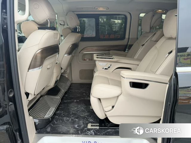 Mercedes-Benz V-class id 4297371 из Китая 9