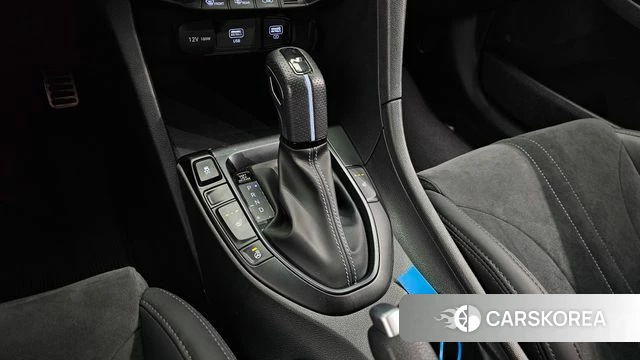 Hyundai Veloster (JS) id 3844198 из Кореи 19