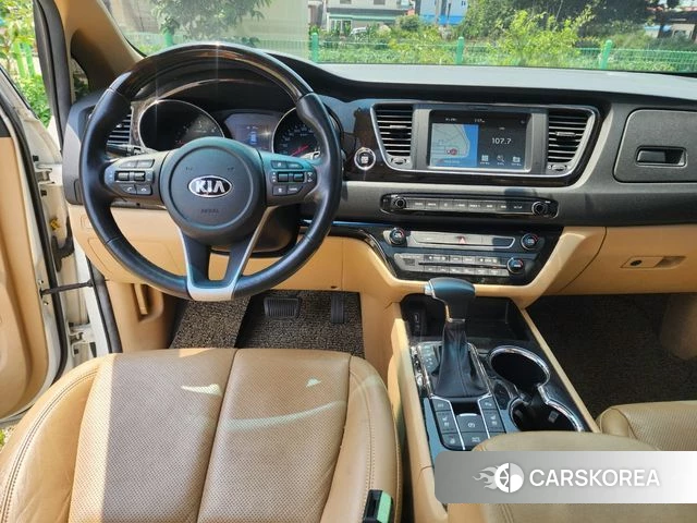 Kia The New Carnival id 4520878 из Кореи 18