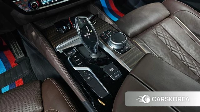 BMW 5 Series (G30) id 4610094 из Кореи 19