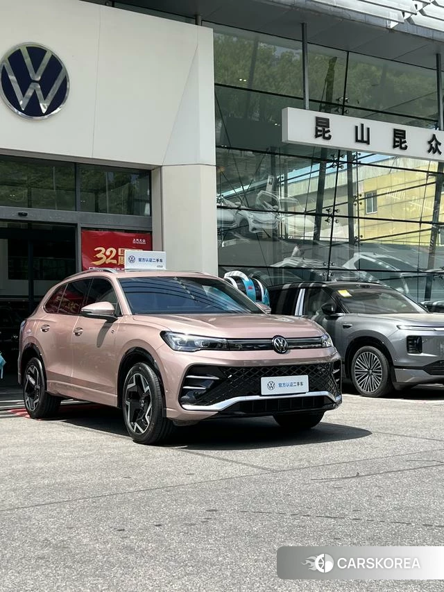 Volkswagen Tiguan L id 4393326 из Китая 9