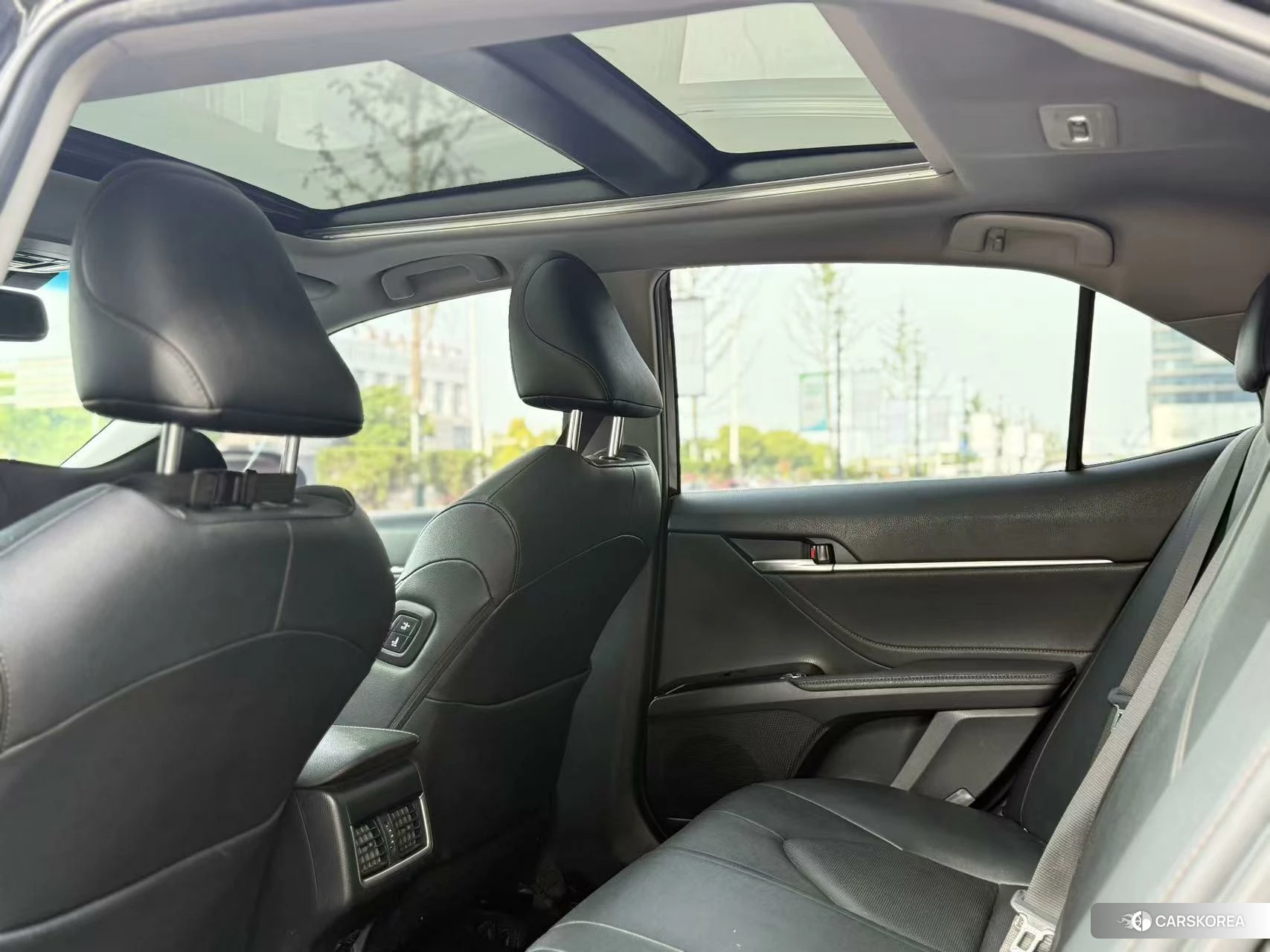 Toyota Camry id 4407219 из Китая 9