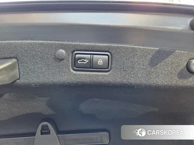 Hyundai The New Grandeur IG Hybrid id 3459366 из Кореи 19