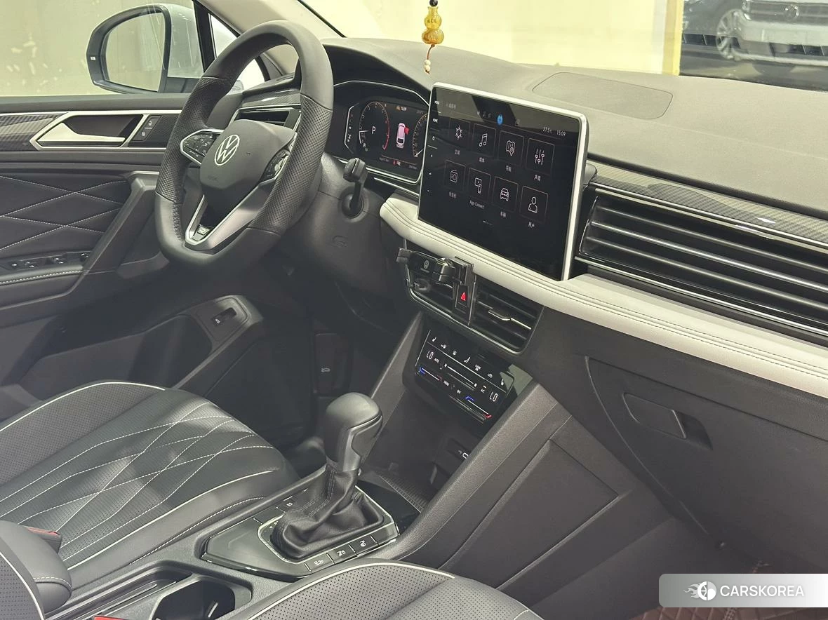 Volkswagen Tiguan L id 4479602 из Китая 13