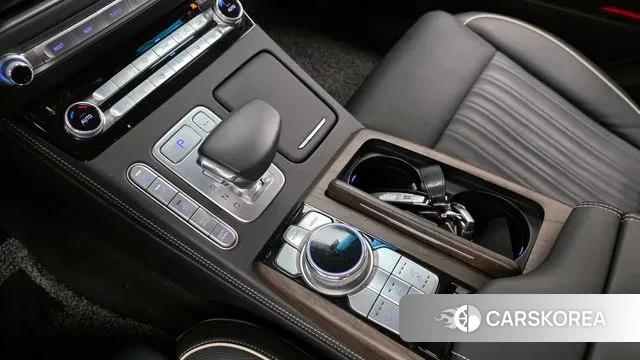 Genesis G90 id 3192354 из Кореи 19