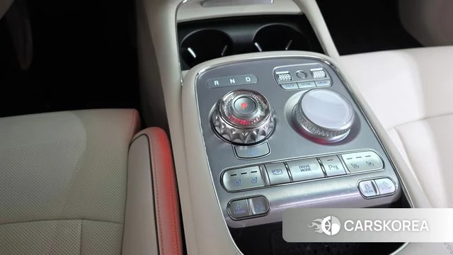 Genesis G90 (RS4) id 4729709 из Кореи 34