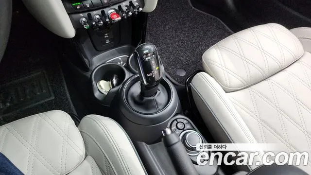 Mini Cooper S id 2675757 из Кореи 19