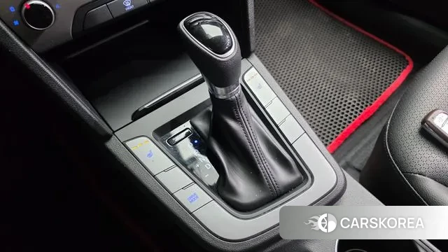 Hyundai Avante AD id 3249355 из Кореи 19