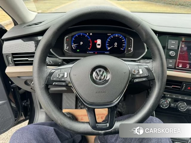 Volkswagen Passat id 4253812 из Китая 33