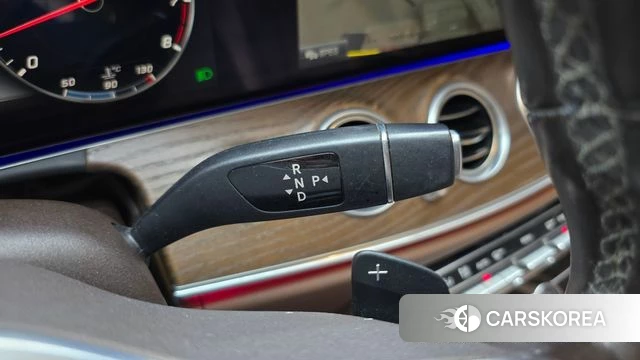 Mercedes-Benz E-Class W213 id 4765210 из Кореи 19