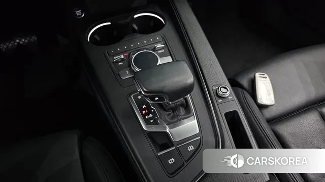 Audi A4 (B9) id 3055584 из Кореи 19