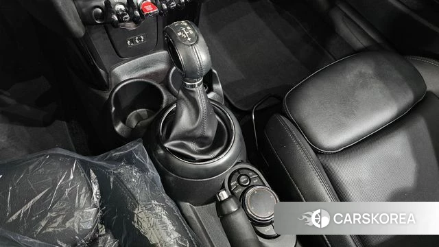 Mini Cooper Convertible id 4435749 из Кореи 31