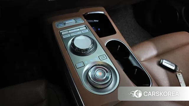 Genesis GV70 id 3577381 из Кореи 19