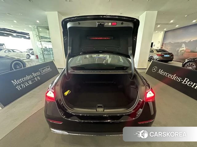 Mercedes-Benz E-class id 4306961 из Китая 14