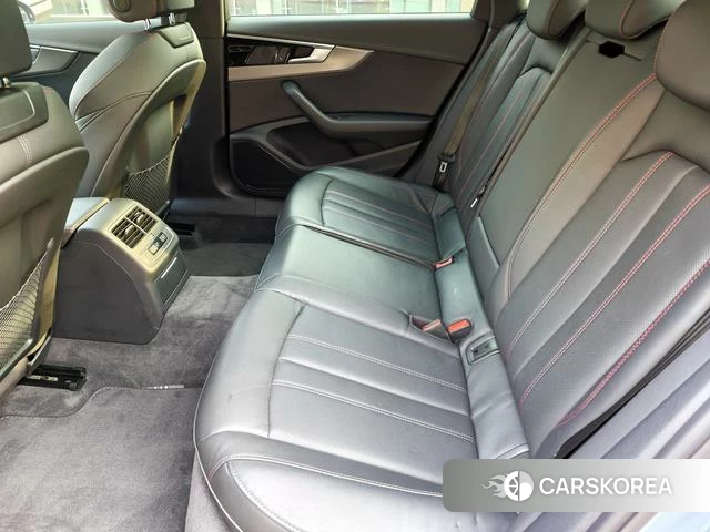 Audi A4L id 3939265 из Китая 18