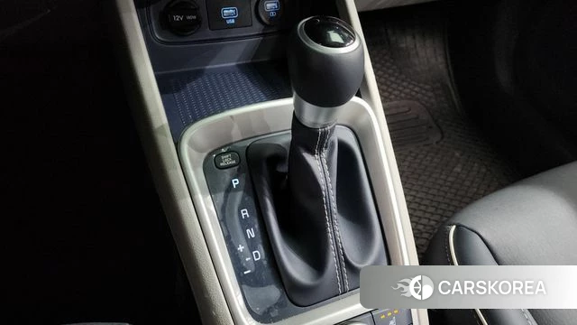 Hyundai Venue id 4304655 из Кореи 30