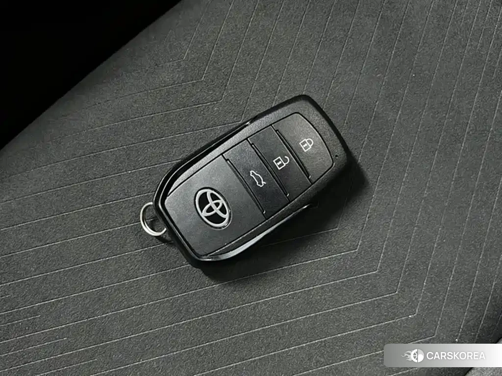 Toyota Camry id 4600546 из Китая 17