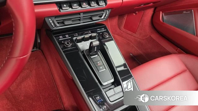 Porsche 911(992) id 4245485 из Кореи 19
