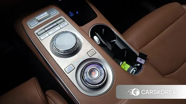 Genesis GV70 id 3690872 из Кореи 19