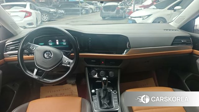 Volkswagen Sagitar id 4260345 из Китая 9