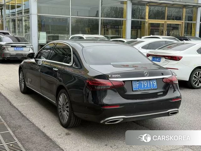 Mercedes-Benz E-class id 4255875 из Китая 9